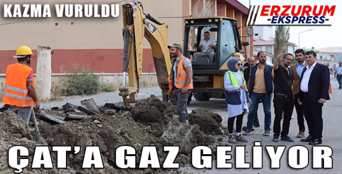 ÇAT' GAZ GELİYOR 