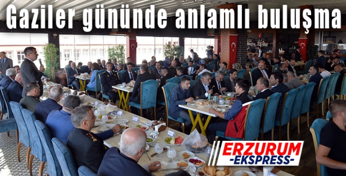  Gaziler gününde anlamlı buluşma