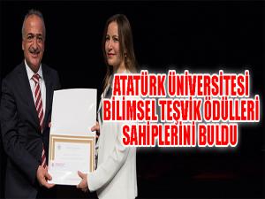 Atatürk Üniversitesi Bilimsel Teşvik Ödülleri ve Akademik Giysi Töreni gerçekleşti 
