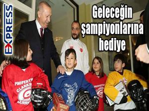  Geleceğin şampiyonlarına hediye 