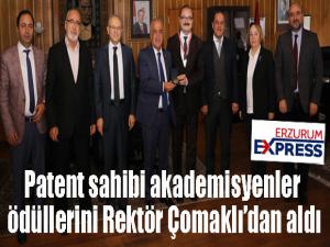 Patent sahibi akademisyenler ödüllerini Rektör Çomaklıdan aldı