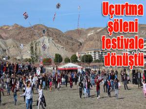 Uçurtma şöleni festivale dönüştü