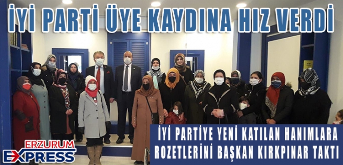 İYİ PARTİ'YE TOPLU KATILIM