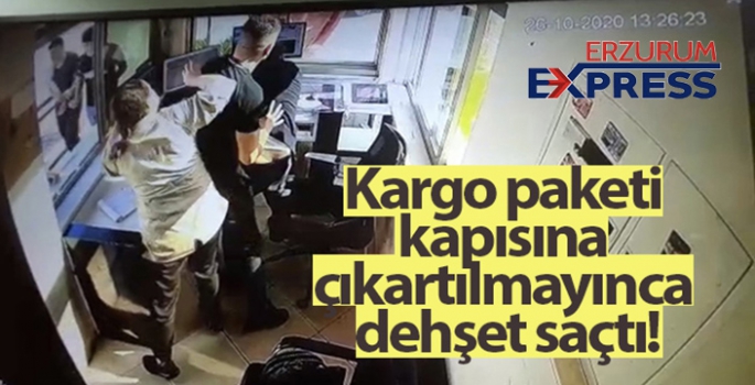 Kargo paketi kapısına çıkartılmayan kadın dehşet saçtı