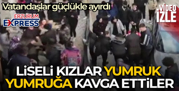 Liseli kızların kavgası kamerada