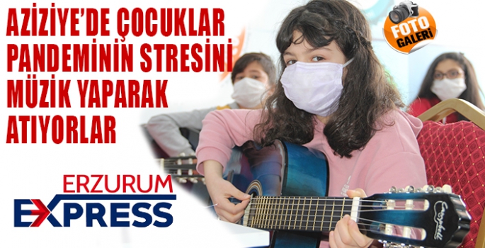 Minikler pandemi stresini bağlama, keman ve gitar çalarak atıyor