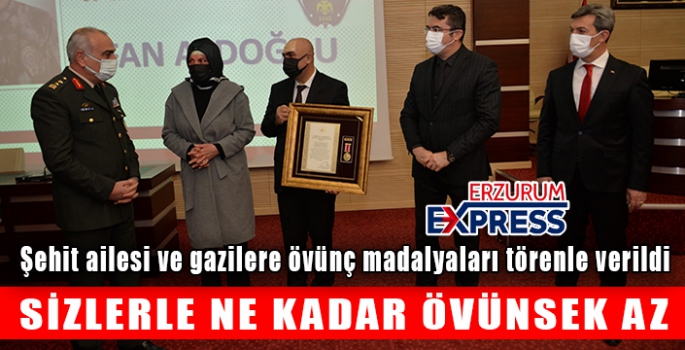 Şehit ailesi ve gazilere övünç madalyaları törenle verildi