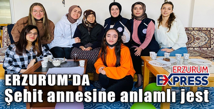 Şehit annesine anlamlı jest