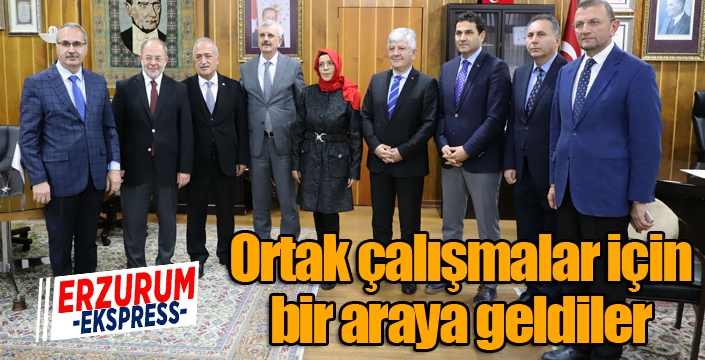 Ortak çalışmalar için bir araya geldiler...