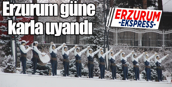 Sabah saatlerinde etkili olan kar yağışı Erzurum’u beyaza bürüdü